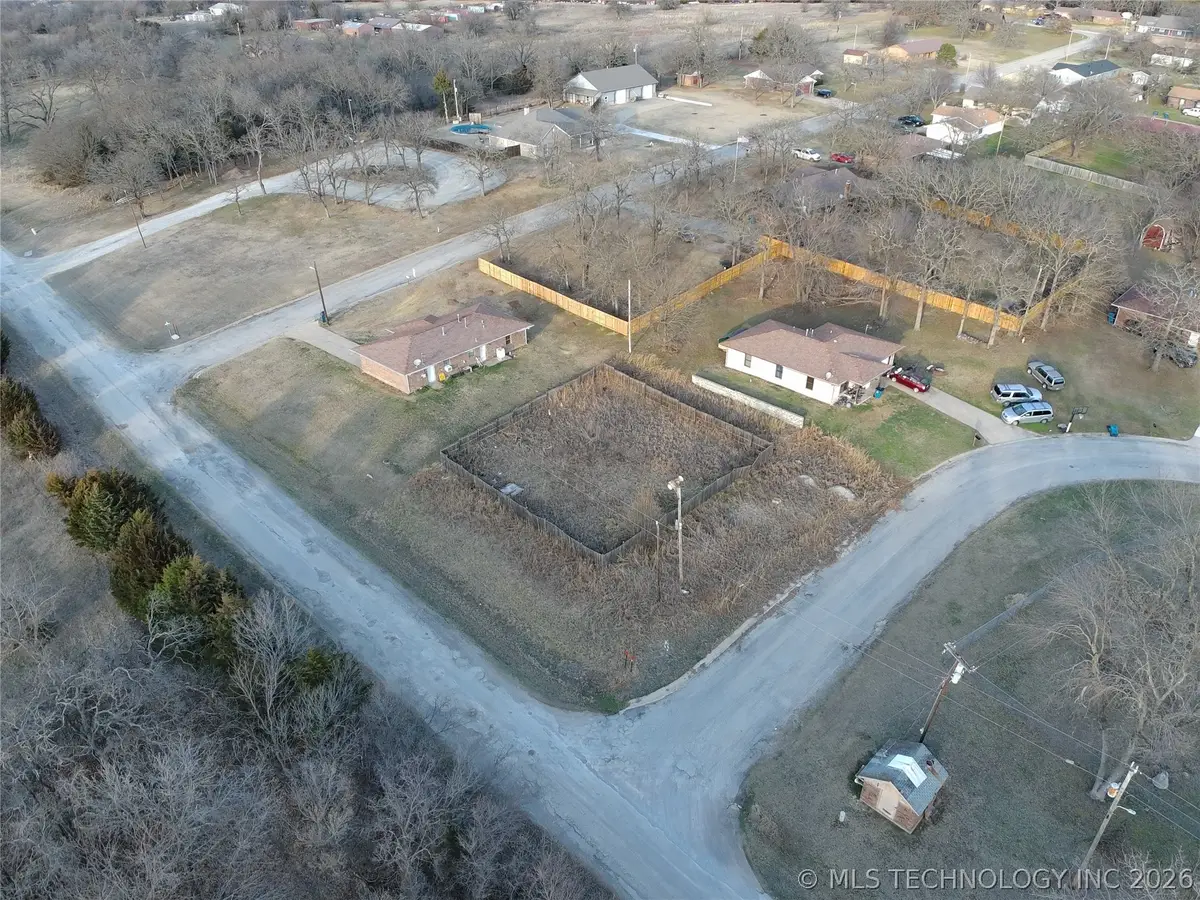 2213 Burkdoll Road, Pawnee, OK 74058 - #1