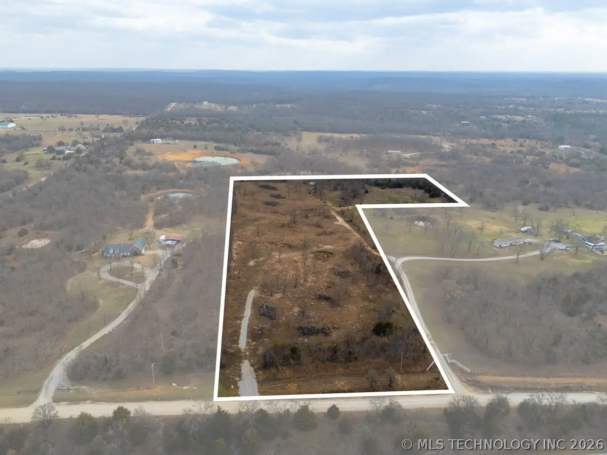 8015 Valley View Drive, Beggs, OK 74421 - #1