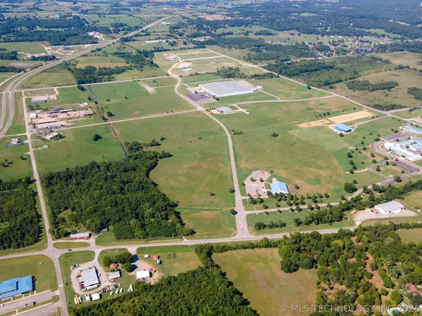 1071 W Allen Road, Tahlequah, OK 74464