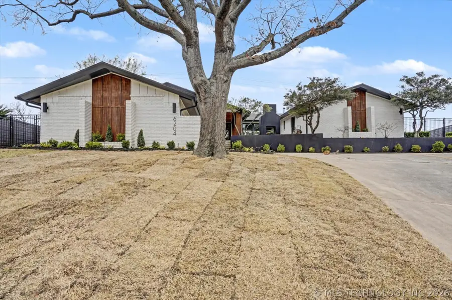 6204 S Indianapolis Avenue, Tulsa, OK 74136 - #2