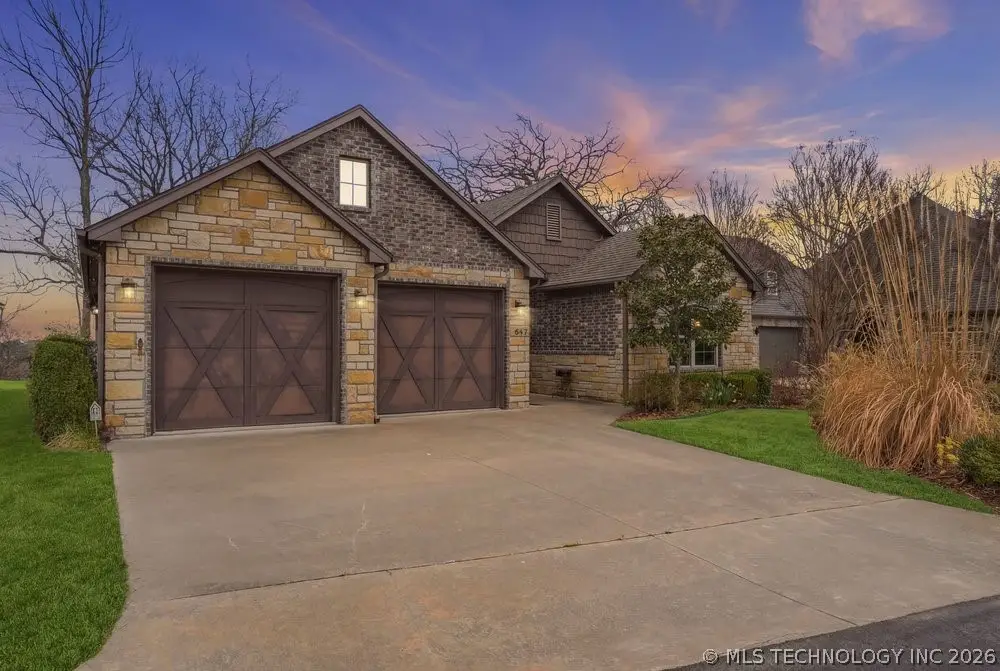 647 E Huntsville Place, Broken Arrow, OK 74011 - #1