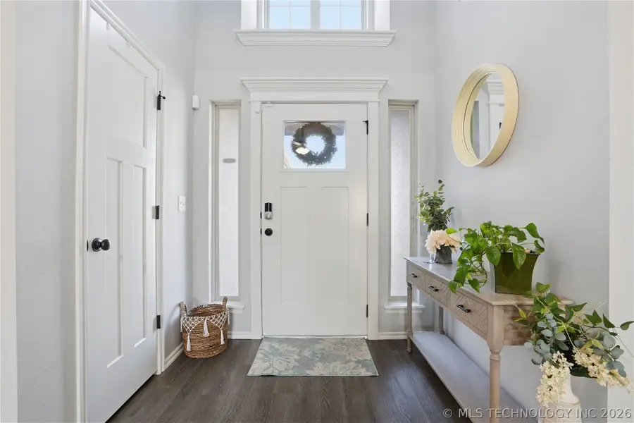 5421 Skylane Drive, Sand Springs, OK 74063 - #2