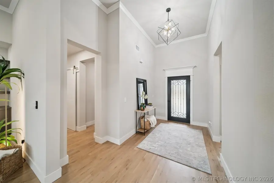 8732 S Quanah Avenue, Tulsa, OK 74132 - #3