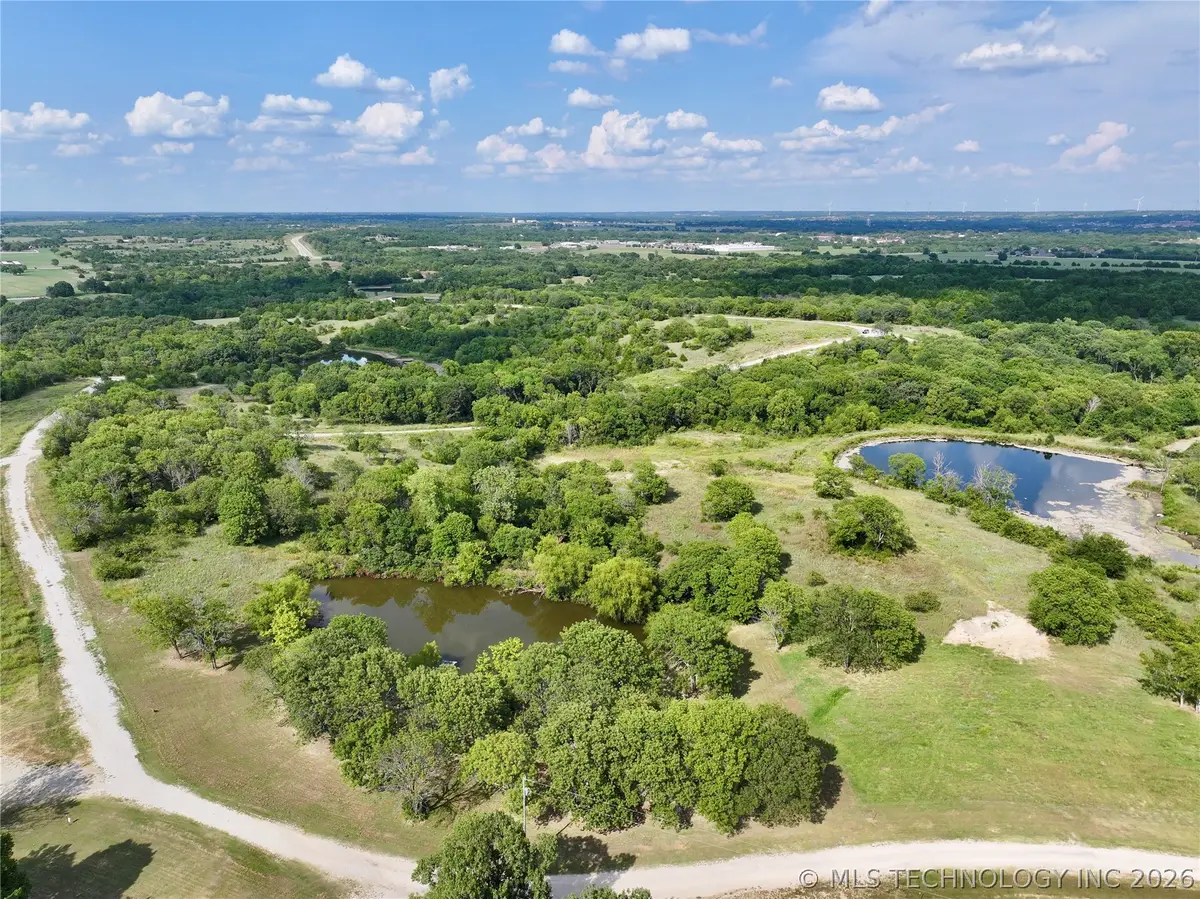 004 W Buffalo Springs Court, Sulphur, OK 73086 - #1