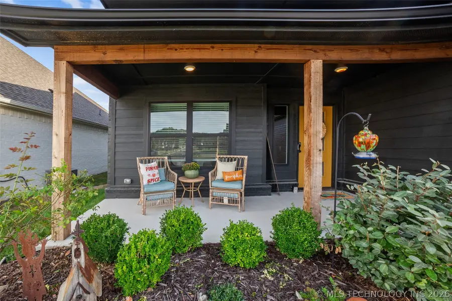 3035 N Dogwood Drive, Catoosa, OK 74015 - #3