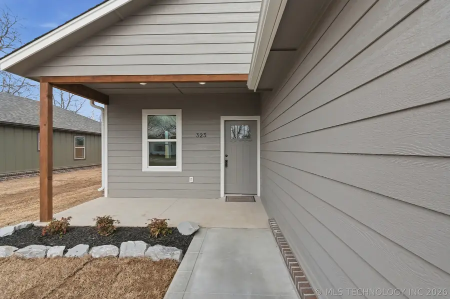 323 A Street Nw, Inola, OK 74036 - #3