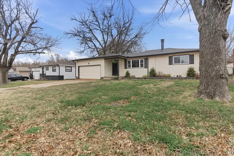 1629 S Date Avenue, Broken Arrow, OK 74012 - #2