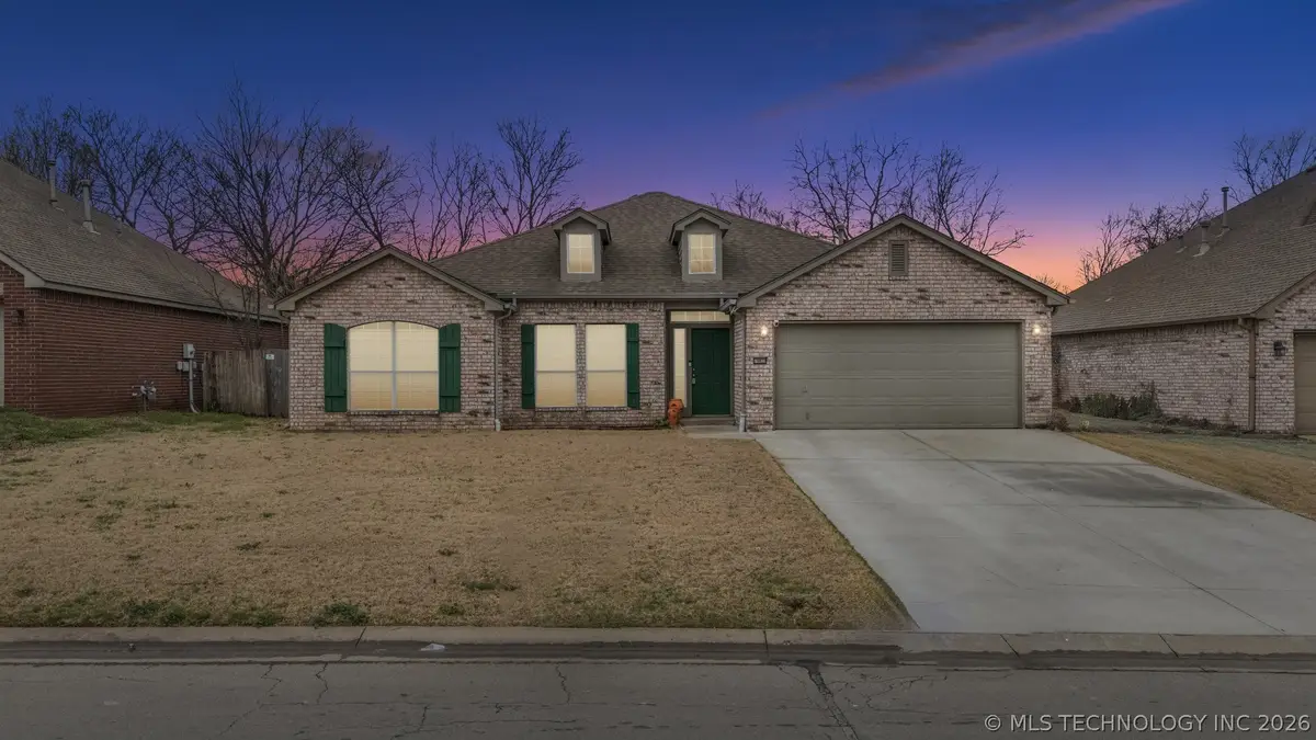 19820 E 45th Street S, Broken Arrow, OK 74014 - #1