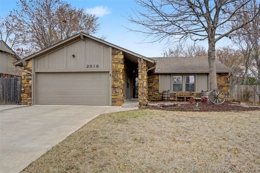 2516 W Broadway Street, Broken Arrow, OK 74012 - #2