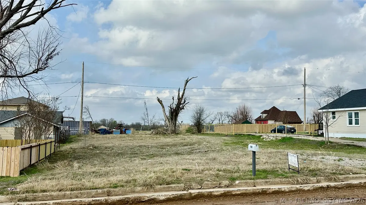 108 E Tahlequah, Sulphur, OK 73086 - #1