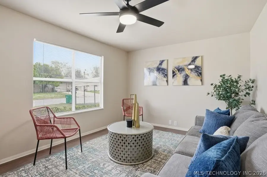 226 W Orleans Avenue, Sapulpa, OK 74066 - #3