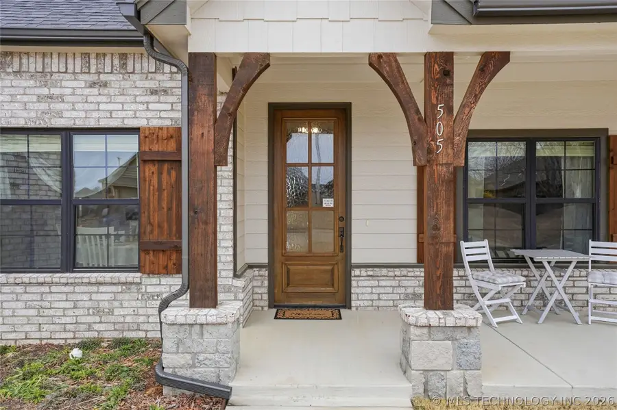 505 S Buffalo Avenue, Skiatook, OK 74070 - #2