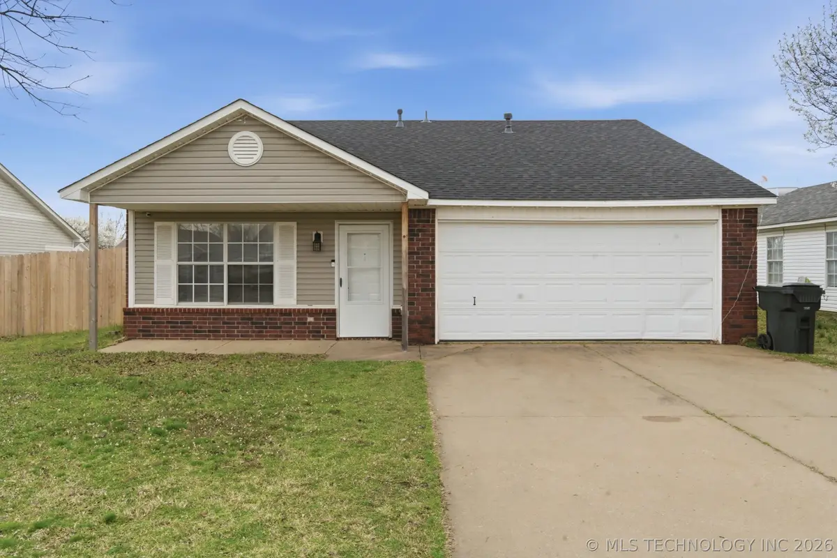 1925 Bristol Road, Claremore, OK 74017 - #1