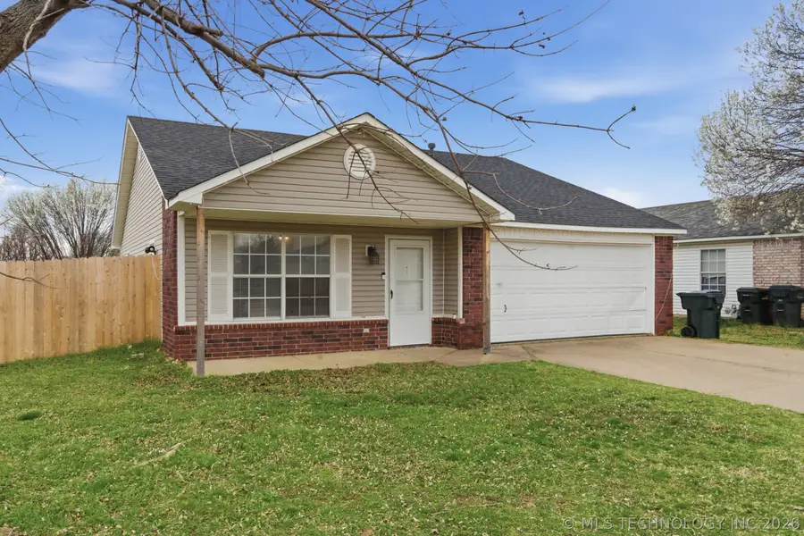 1925 Bristol Road, Claremore, OK 74017 - #2