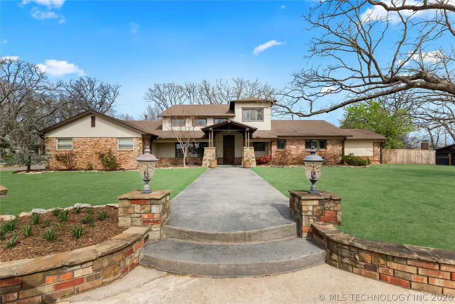 2911 E 70th Court, Tulsa, OK 74136 - #2