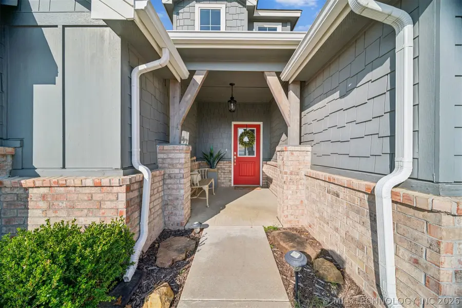 8708 N 73rd East Place, Owasso, OK 74055 - #3