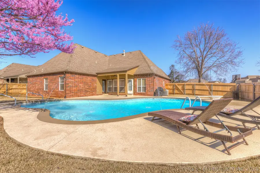 14002 E 90th Street, Owasso, OK 74055 - #3