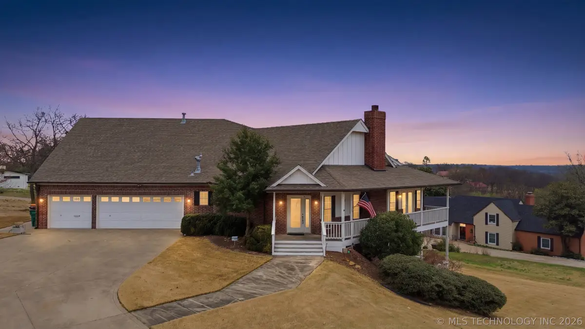 1501 E Fairview Avenue, Sapulpa, OK 74066 - #1