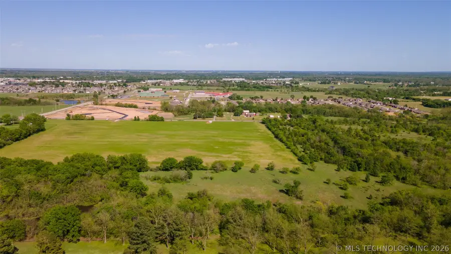 20 SE Lenapah Street, Skiatook, OK 74070 - #3