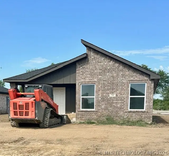 733 Elm Street, Seminole, OK 74868 - #1