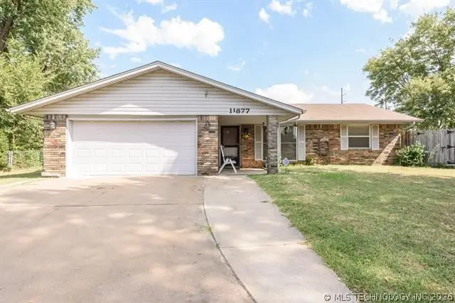 11877 E 61st Place, Broken Arrow, OK 74012 - #1