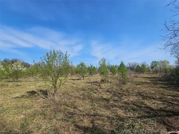 2 E 500 Road, Claremore, OK 74019