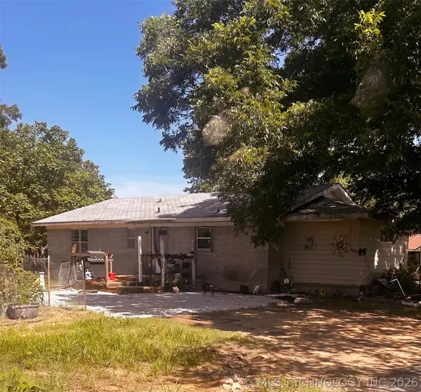 407325 Highway 266, Hitchita, OK 74428