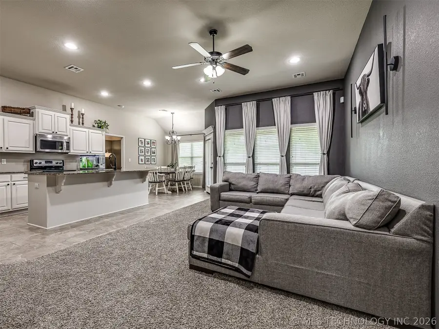 19826 E 46th Street S, Broken Arrow, OK 74014 - #3