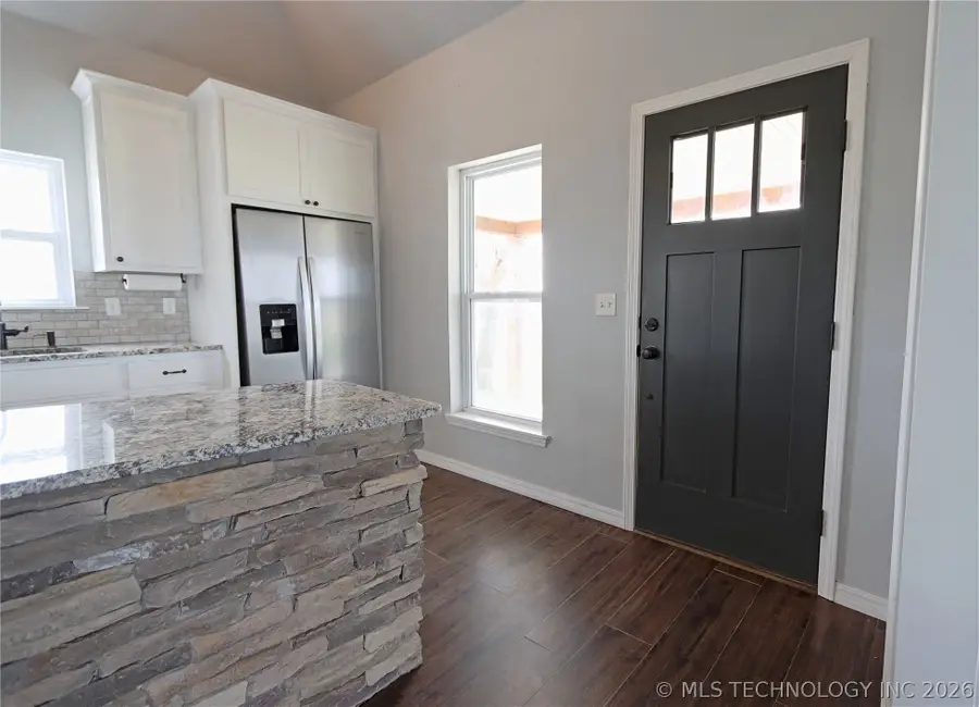 25437 E 690 Road, Wagoner, OK 74467 - #3