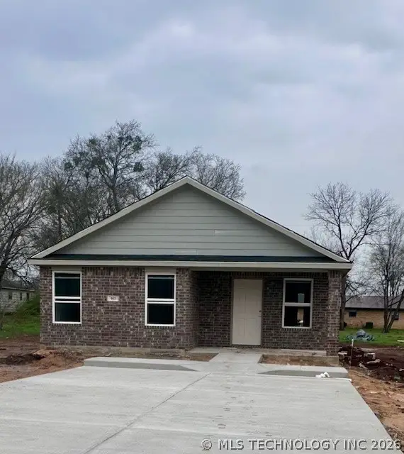 603 E Wolf Street, Madill, OK 73446