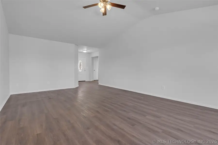 8653 E 160th Street S, Bixby, OK 74008 - #3