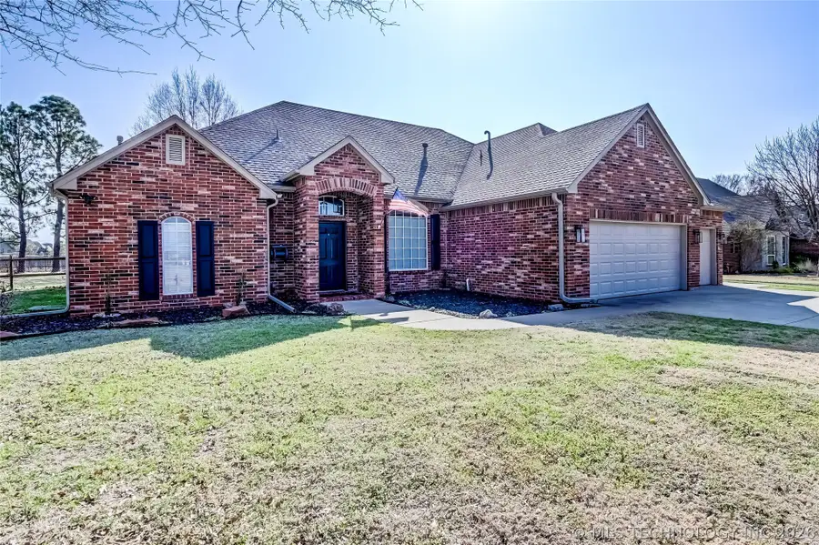 10505 S 217th East Avenue, Broken Arrow, OK 74014 - #2