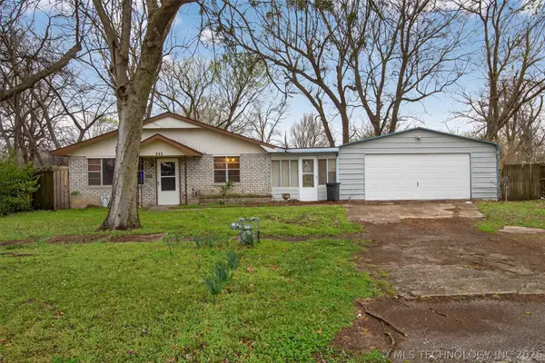 122 S Whitaker Street, Pryor, OK 74361