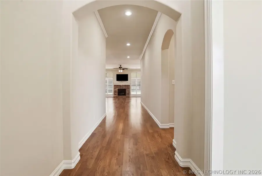 11018 S 77th Place E, Tulsa, OK 74133 - #3