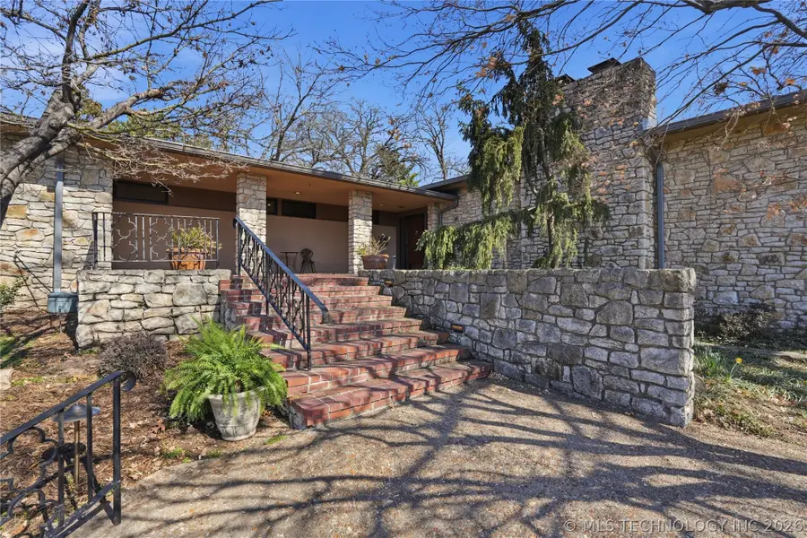 4343 S Victor Avenue, Tulsa, OK 74105 - #2