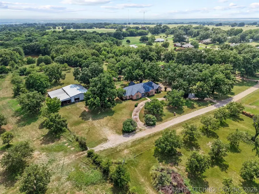 236 Floyd Everett Lane, Colbert, OK 74733 - #2