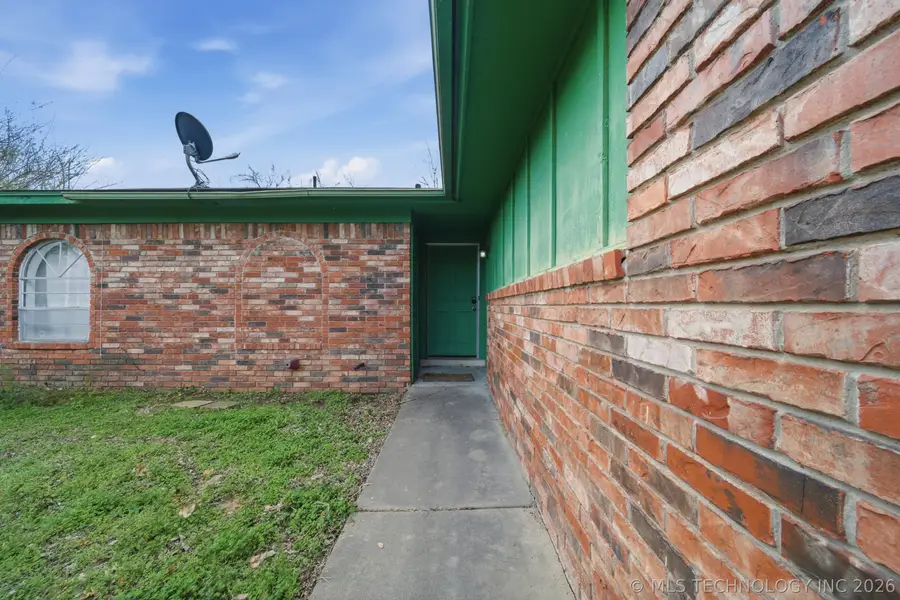 11552 E 27th Court, Tulsa, OK 74129 - #3