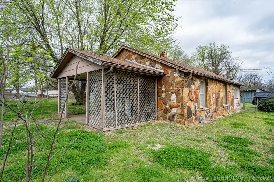 6501 N Quaker Avenue, Tulsa, OK 74126 - #2