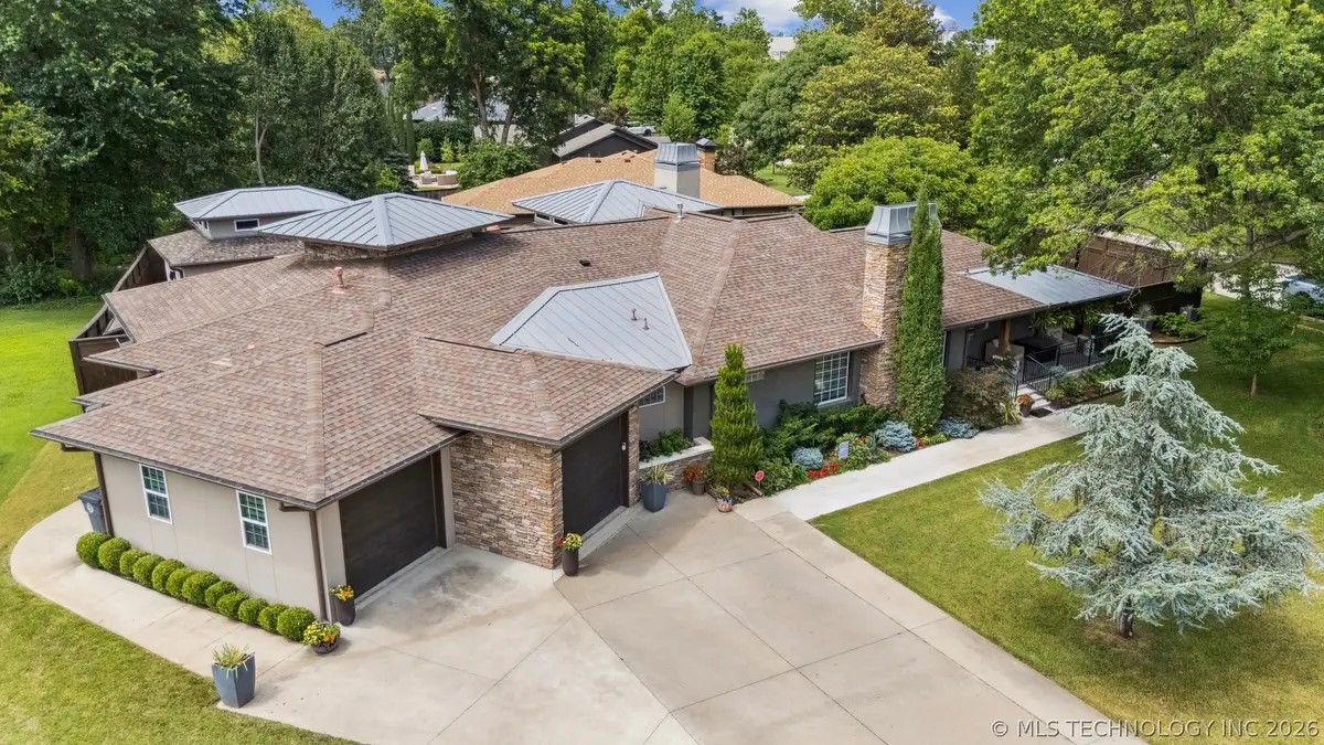 3189 E 33rd Street, Tulsa, OK 74105 - #1