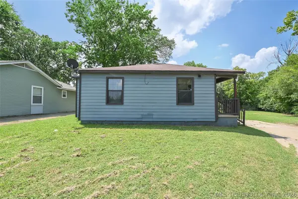 2420 N Oxford Avenue, Tulsa, OK 74115