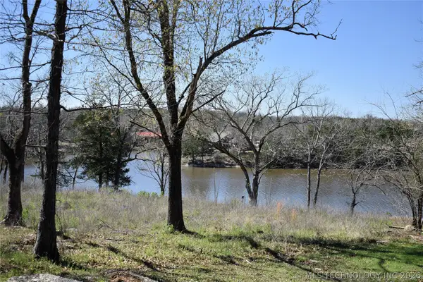 4 Holiday Acres Drive, Fort Towson, OK 74735