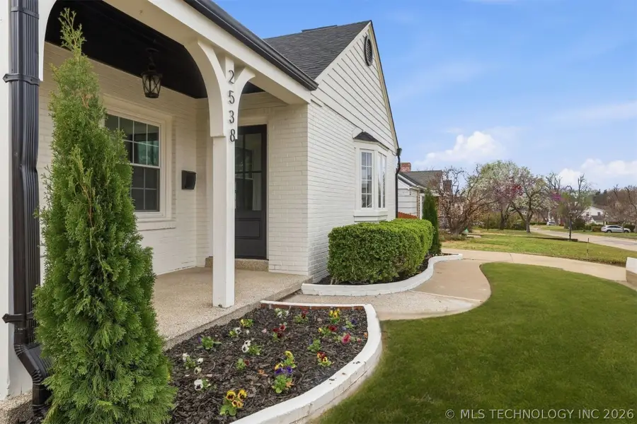 2538 E 17th Place, Tulsa, OK 74104 - #3