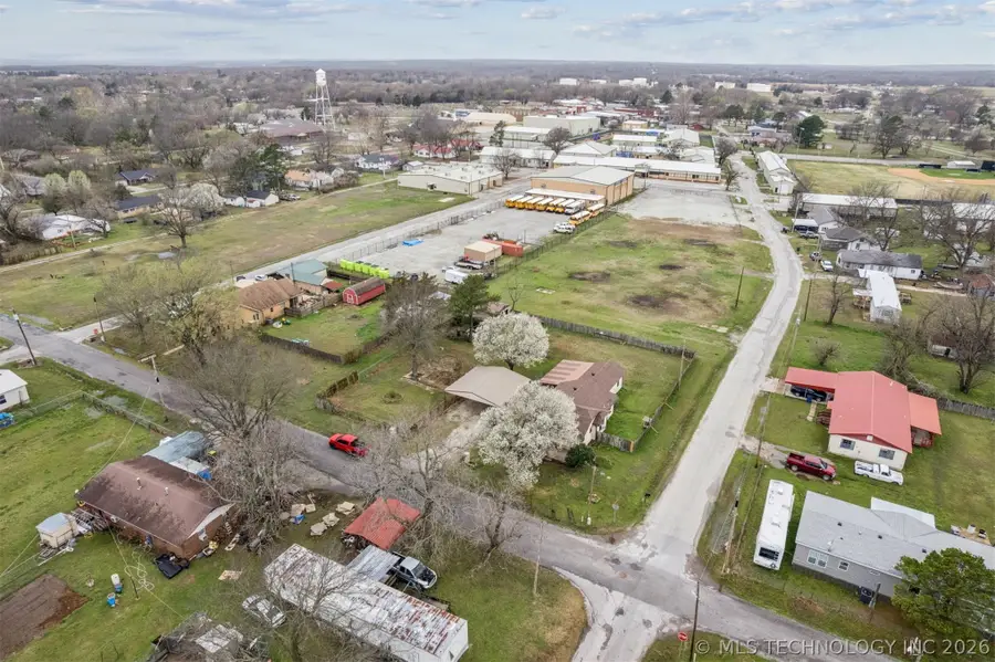 205 N Baltimore, Allen, OK 74825 - #3