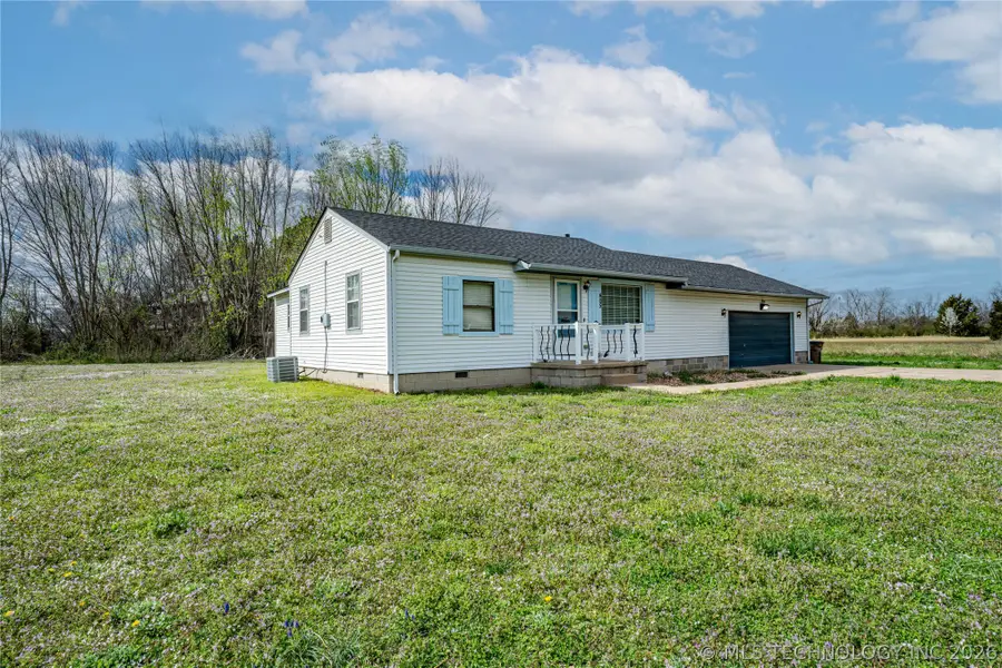 405 S 4th Street, Sperry, OK 74073 - #3