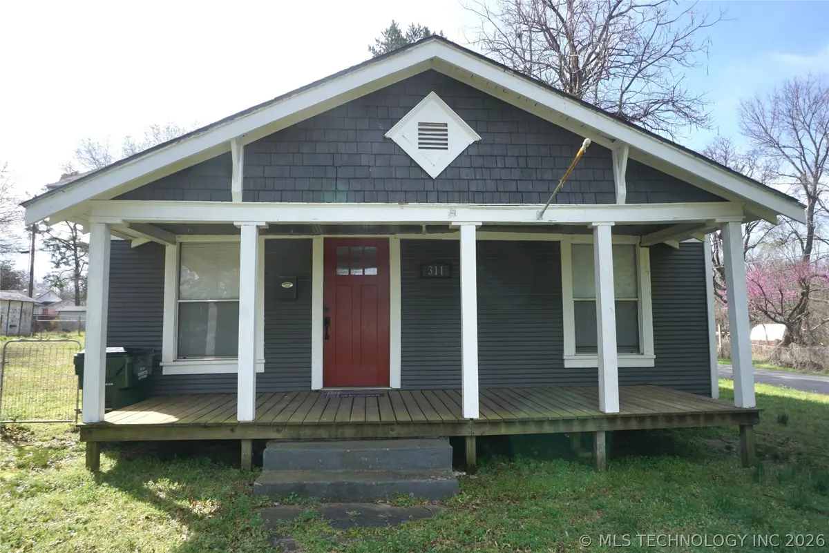 311 W Madison Street, Henryetta, OK 74437 - #1