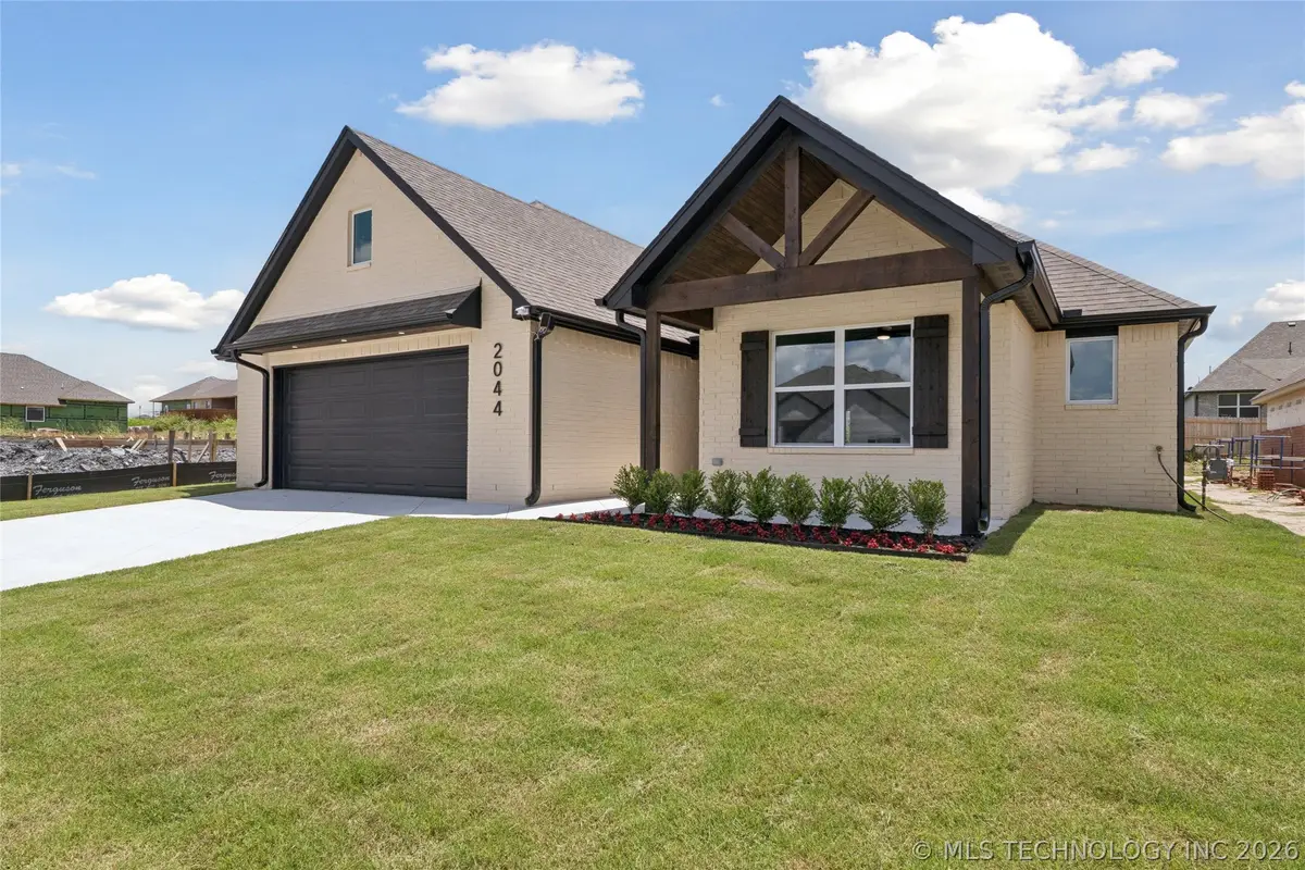 2044 E 129th Place S, Jenks, OK 74037 - #1