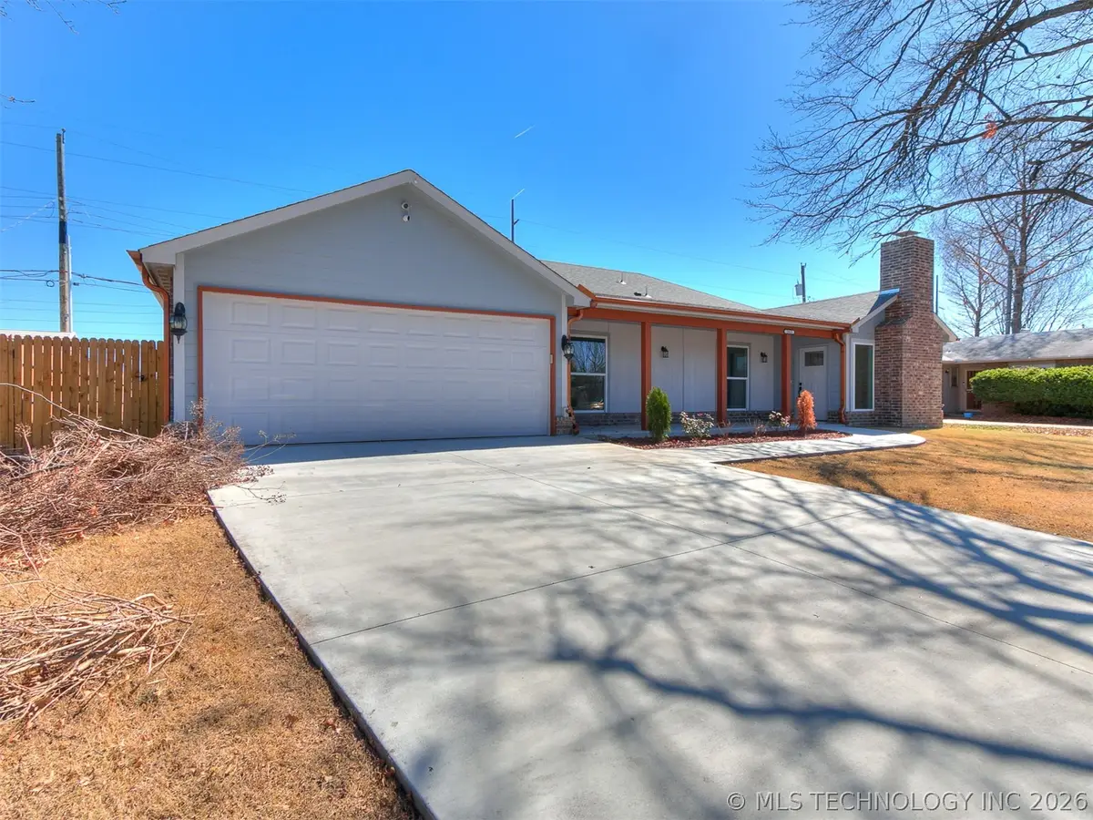 2813 S 88th East Avenue E, Tulsa, OK 74129 - #1