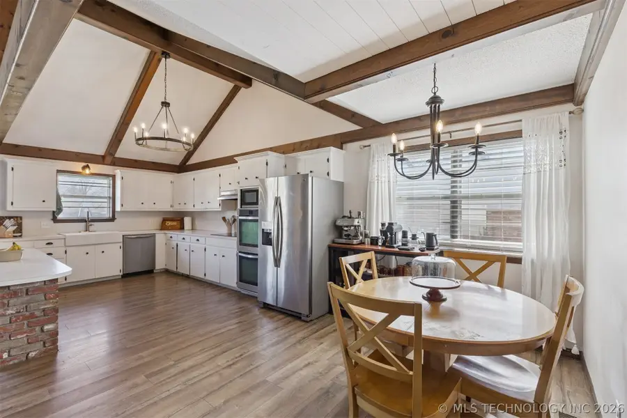 1218 S Highland Avenue, Cushing, OK 74023 - #3