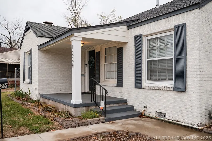 1228 S Yale Avenue, Tulsa, OK 74112 - #3