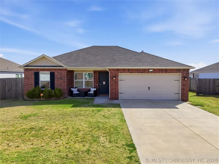14205 N 73rd East Avenue, Collinsville, OK 74021 - #2